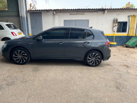 voitures-volkswagen-golf-8-2021-edition-essance-blida-algerie