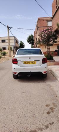 سيارات-renault-symbol-2019-آفلو-الأغواط-الجزائر