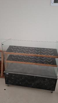 مواد-غذائية-و-مطاعم-presentoir-a-gateaux-sec-ou-pain-1m50-وهران-الجزائر
