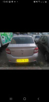 voitures-dacia-logan-2015-gue-de-constantine-alger-algerie