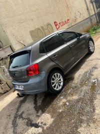 voitures-volkswagen-polo-2012-style-mohammadia-alger-algerie