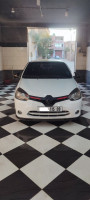 citadine-renault-clio-campus-2015-bye-blida-algerie