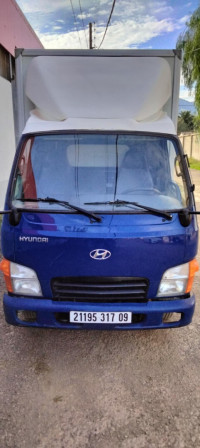 camion-hyundai-hd35-2017-blida-algerie