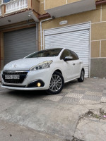 voitures-peugeot-208-2015-allure-setif-algerie