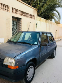 voitures-renault-super-5-1986-djelfa-algerie