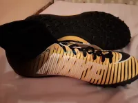 Soulier montant NIKE + chaussettes