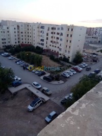 قسنطينة-الخروب-الجزائر-شقة-byaa-shk-4-ghrf-ksntyn-alkhrob