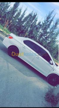 البليدة-الجزائر-نقل-و-ترحيل-taxi