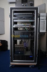 شبكة-و-اتصال-serveur-xeon-vs-workstation-rack-البليدة-الجزائر-وسط-دار-البيضاء-برج-بوعريريج