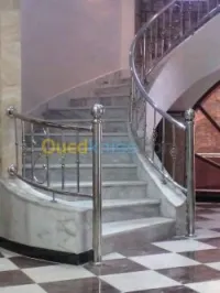 Rampe d'escalier garde de corps.....