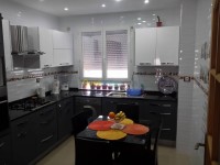 الجزائر-دالي-ابراهيم-ديكورات-و-ترتيب-cuisine-modernes
