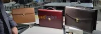 CADEAUX D'ENTREPRISE -CARTABLE EN CUIR