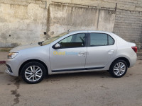 alger-centre-algerie-berline-renault-symbol-miladi-extrême-2018