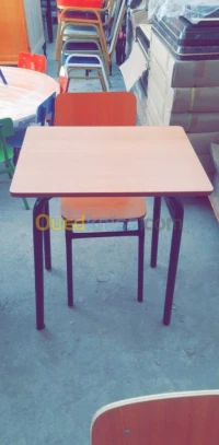 fabrication chaise scolaire