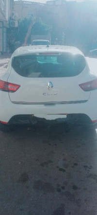 voitures-renault-clio-4-2015-limited-remchi-tlemcen-algerie