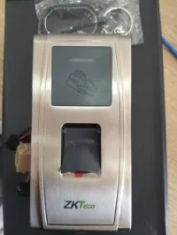 Pointeuse biometrique MA 300