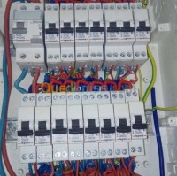 algiers-el-mouradia-algeria-construction-works-Électricien