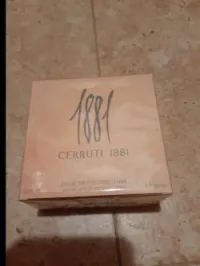 parfums de marque 100Ml    50Ml   75Ml