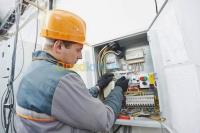 البليدة-الجزائر-براقي-بناء-و-أشغال-Électricien-bâtiment