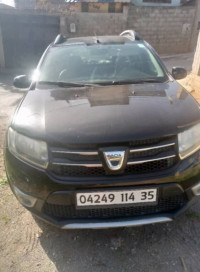 voitures-dacia-sandero-2014-stepway-boumerdes-algerie