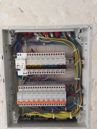 الجزائر-درارية-بناء-و-أشغال-Électricien