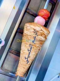 الجزائر-وسط-سياحة-و-تذوق-الطعام-chawarmiste-pereparature-pro