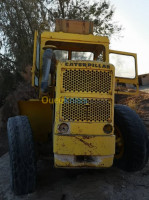 el-oued-reguiba-algerie-autre-caterpillar-chargeur-0