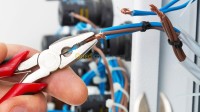 مستغانم-الجزائر-بناء-و-أشغال-Électricien-bâtiment