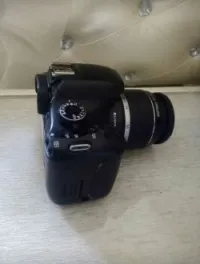 Canon 550d et objectif 18_55 bein étai