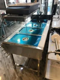 Bain marie sur pied avec vitre bombée 