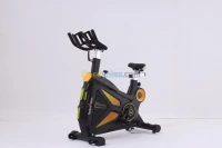 Vélo spinning pour salle