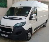 نقل البضائع  والحمولات جميع المسافات 