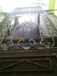صناعة-و-تصنيع-serrurerie-souder-ferronnerie-بوزريعة-الجزائر