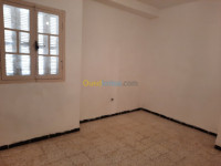 oum-el-bouaghi-algerie-appartement-vente-f3