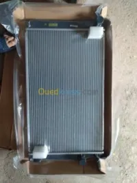 Radiateur Toyota rav 4 auto et Manuelle 