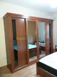 Chambres à coucher. en bois hêtre
