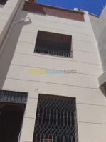 decoration-amenagement-revetement-des-facades-en-monocouche-birkhadem-alger-algerie