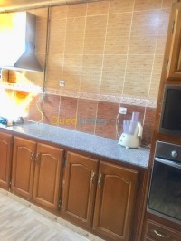 بسكرة-الجزائر-شقة-byaa-shk-3-ghrf-bskr