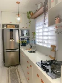 Maçon profisiennelle Faience dall De sol