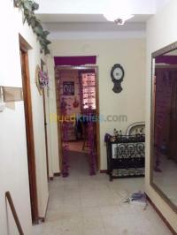 البليدة-قرواو-الجزائر-شقة-byaa-shk-3-ghrf-alblyd-kroao
