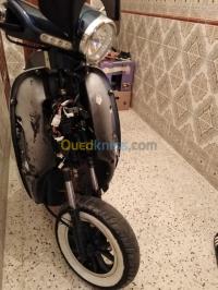 algiers-bouzareah-algeria-motorcycles-scooters-okinoi-drôpe-125-2019
