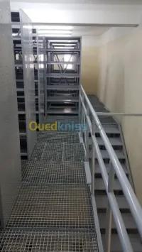 FABRICATION DE RAYONNAGE MOBILE
