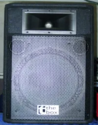 ENCEINTES COLONNES 640 W  / PA15 