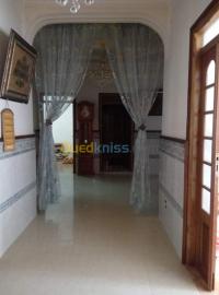 تيبازة-بوسماعيل-الجزائر-طابق-فيلا-location-niveau-de-villa-f3-tipaza-bou-ismail