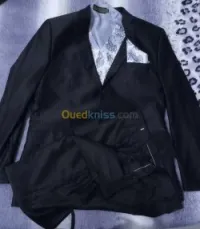 Costume quatres pièces
