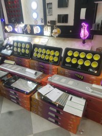 معدات-كهربائية-projecteur-400w-500watt-600watt-سطيف-الجزائر