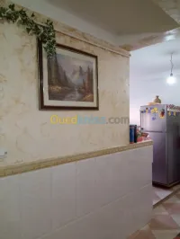 Vente Appartement F3 Chlef Bouzeghaia