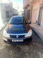 oum-el-bouaghi-ain-beida-algerie-berline-renault-symbol-2010