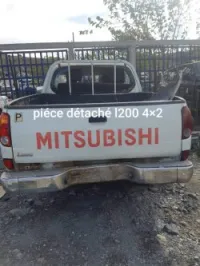 Moteur boite mitschibichi l200