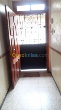 البليدة-موزاية-الجزائر-شقة-kra-shk-4-ghrf-alblyd-mozay